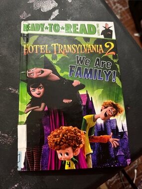 Hotel Transylvania 2: We Are Family! - Ready-to-Read